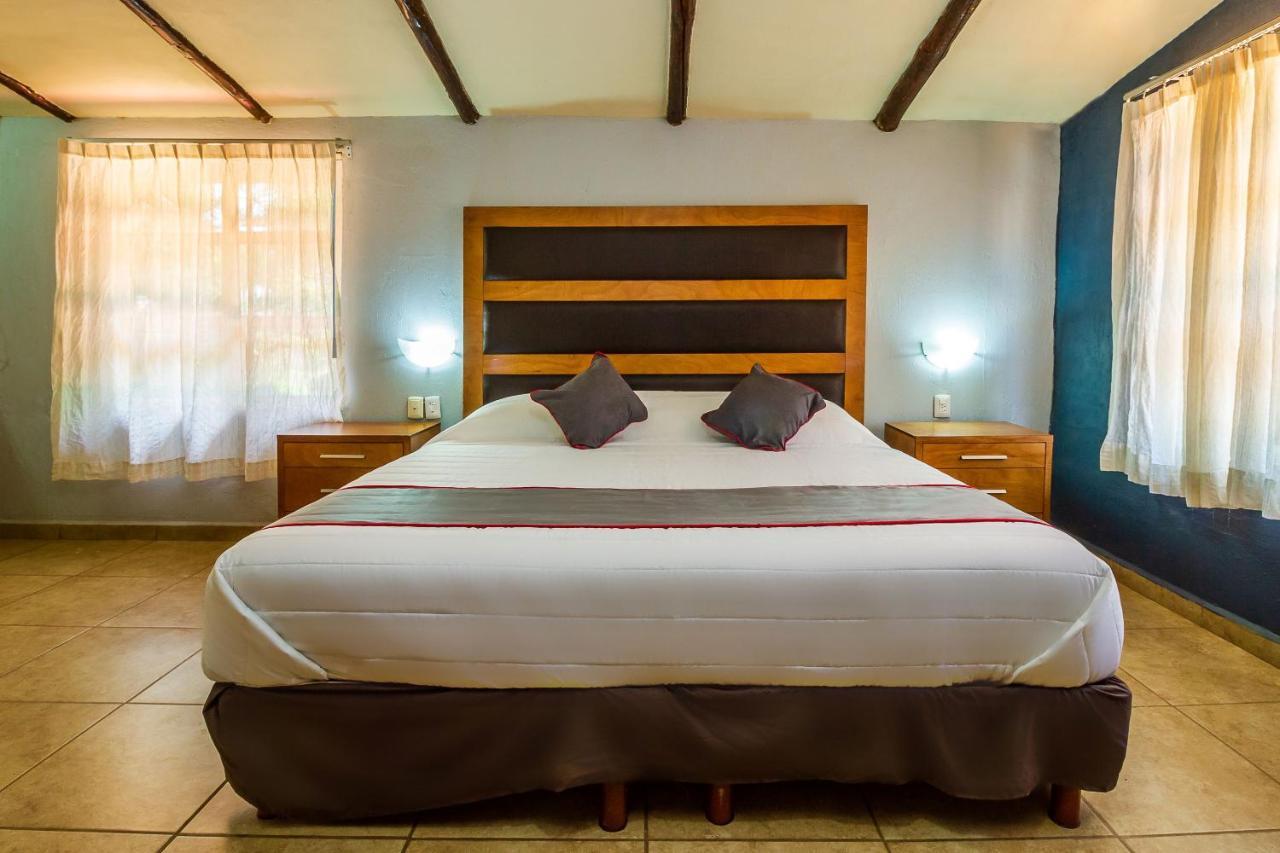 Hotel Hacienda Coyotes Zapotlanejo Ngoại thất bức ảnh