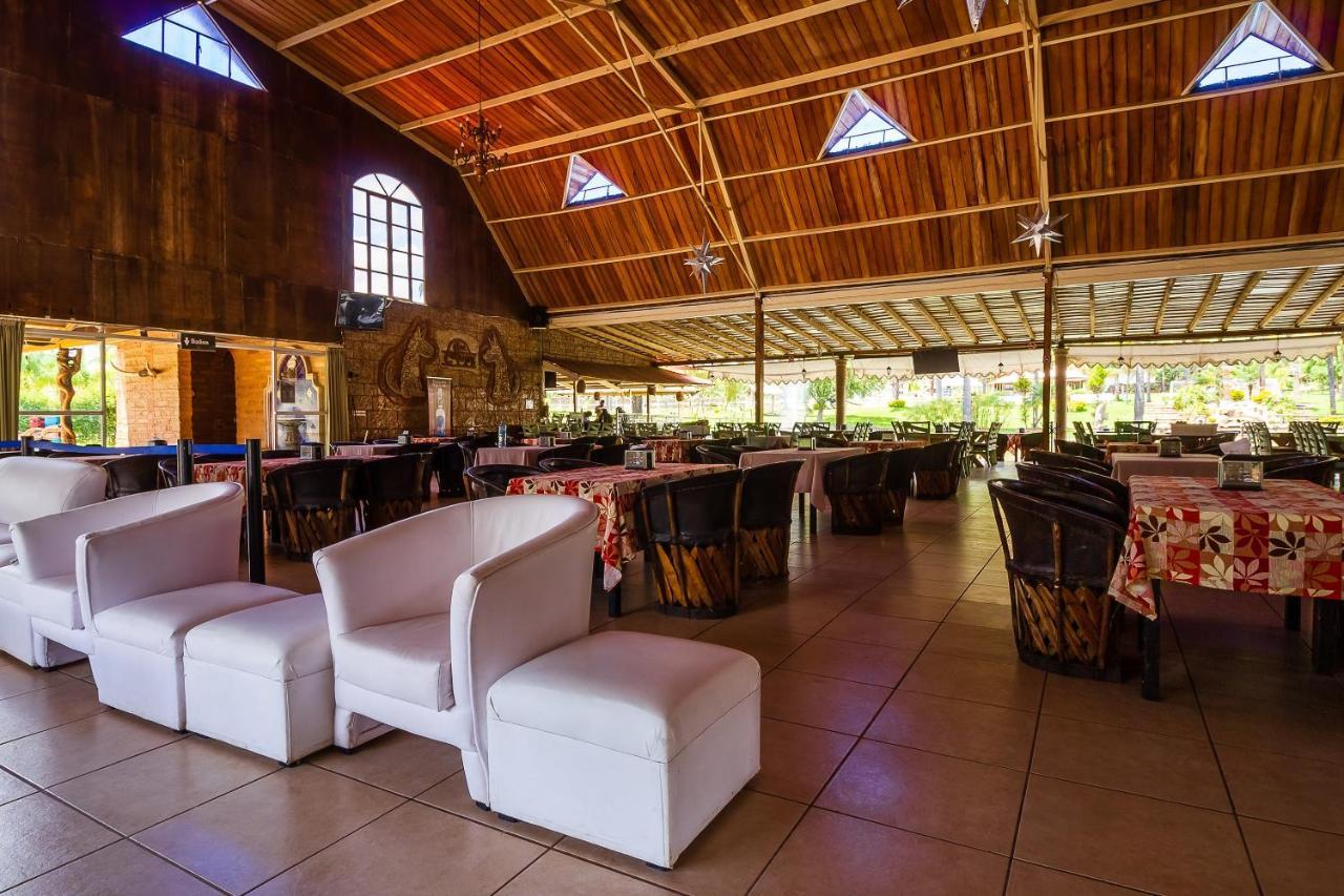 Hotel Hacienda Coyotes Zapotlanejo Ngoại thất bức ảnh